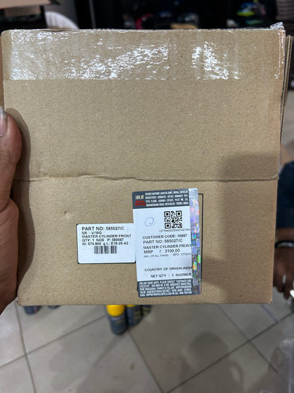 Royal Enfield 585027/A Master Cylinder Assembly – Front Brake Lever & Master Cylinder OEM for Himalayan, Continental GT & Interceptor