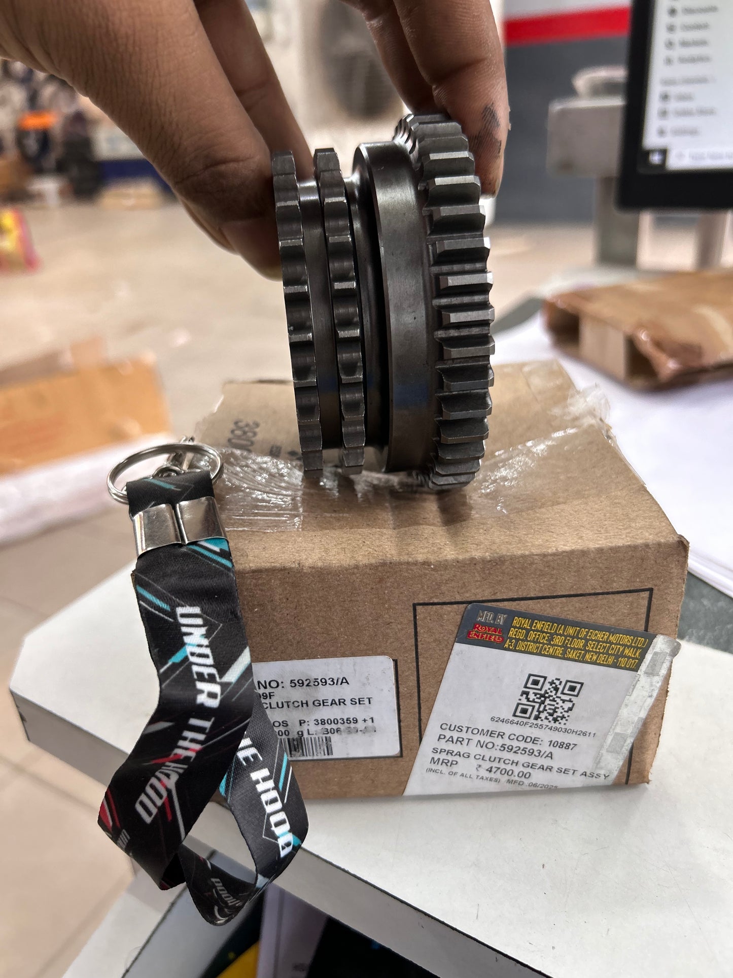 Royal Enfield Sprag Clutch Gear Set Assembly – Classic 350/500, Electra 350 UCE, Thunderbird 350/500, Bullet 350/500 UCE, Continental GT 535 (OEM 592593/A)