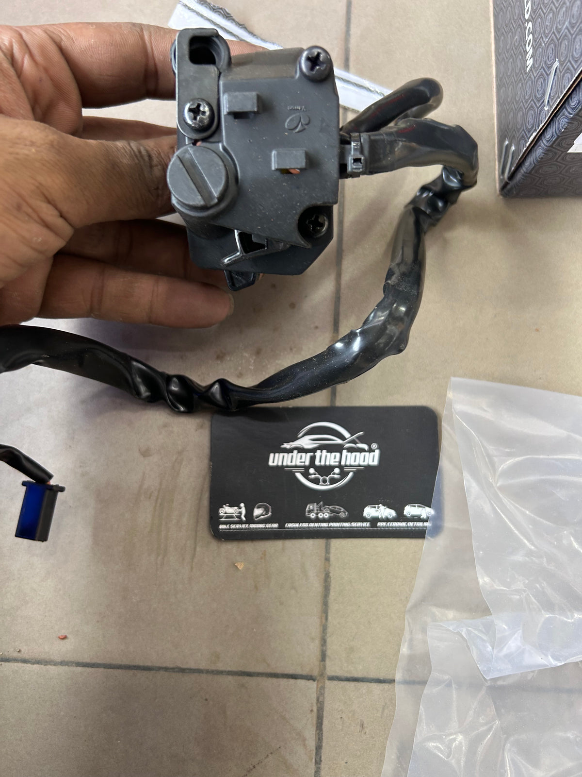 Royal Enfield Handlebar Switch Module RH (Right) – Himalayan 411 / BS3 – Part No. 587314/A (OEM)