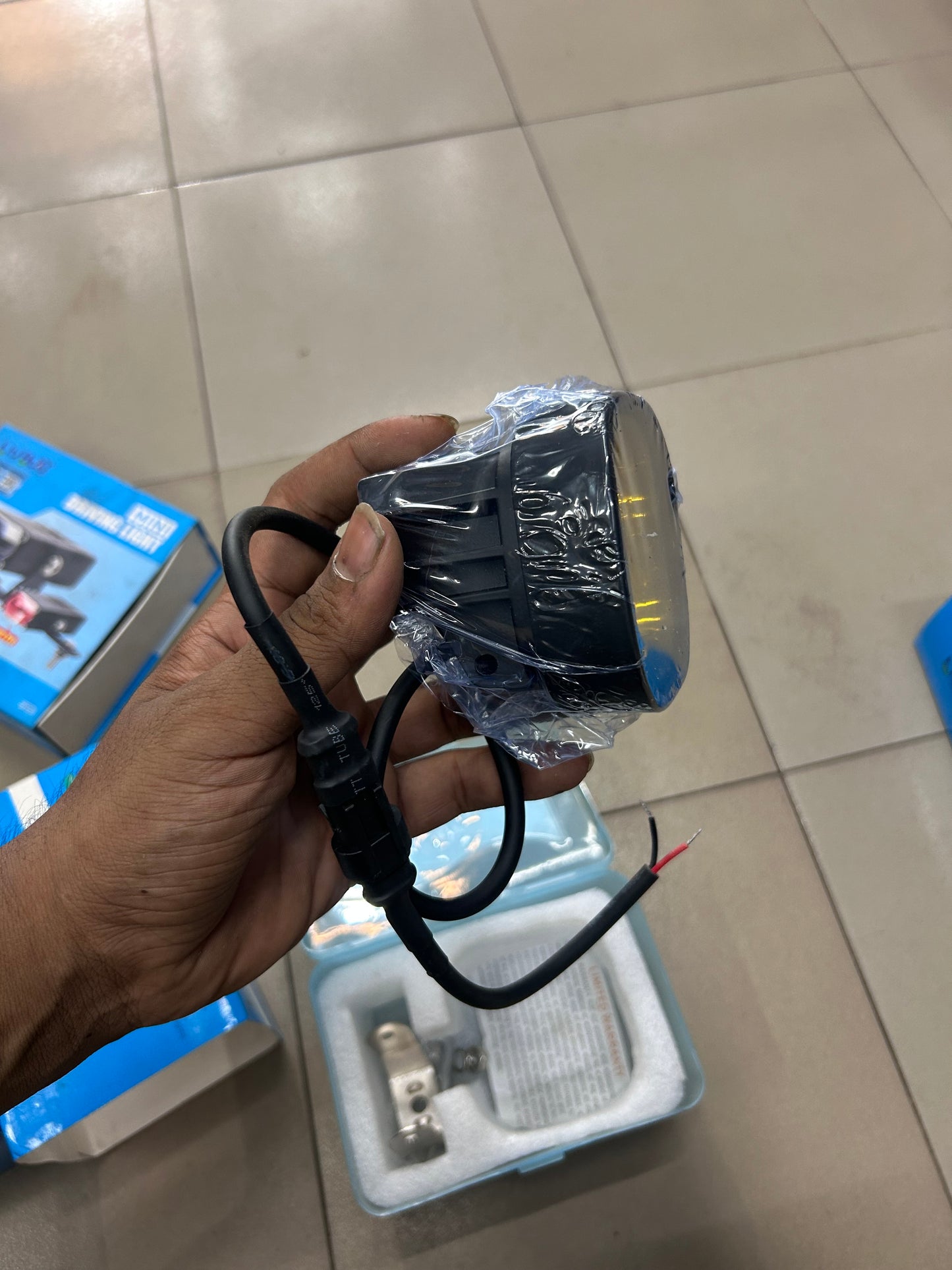 Hjg 4 Led Fog Lights With Cap (Set Of 2)