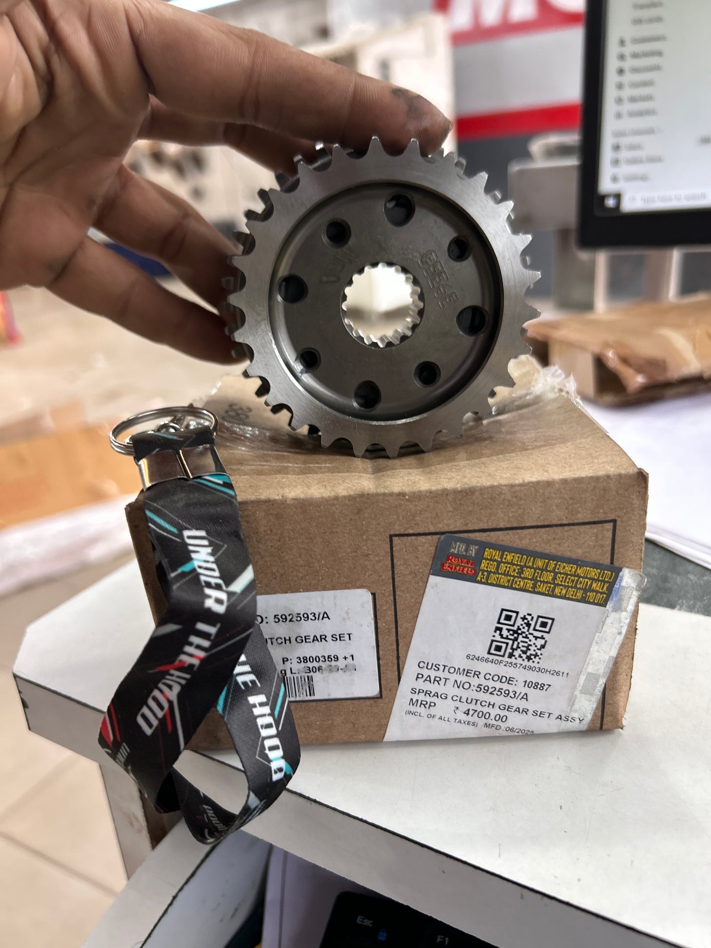 Royal Enfield Sprag Clutch Gear Set Assembly – Classic 350/500, Electra 350 UCE, Thunderbird 350/500, Bullet 350/500 UCE, Continental GT 535 (OEM 592593/A)