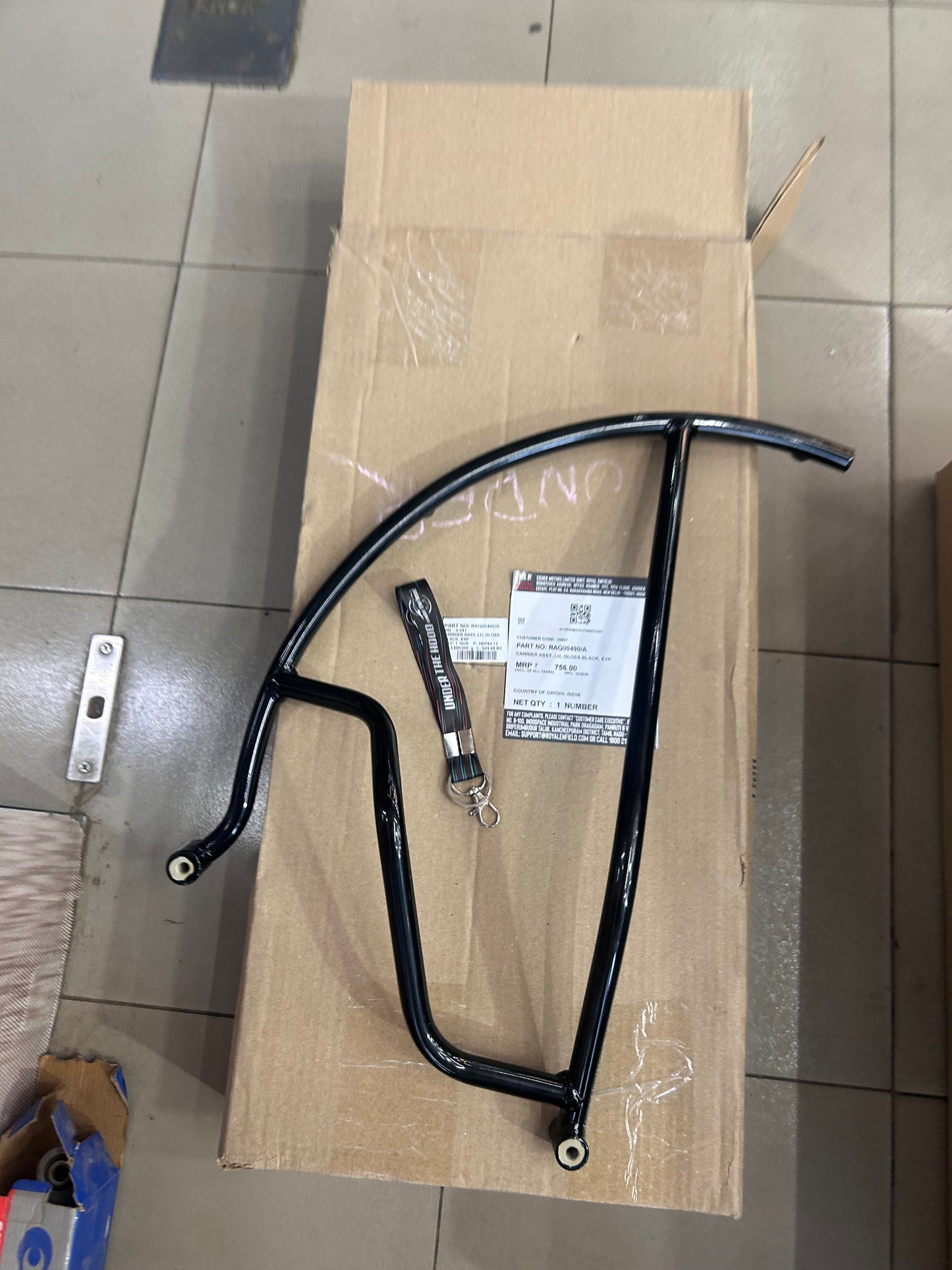 Royal Enfield RAQ00490/A — Carrier Assembly LH (Export Slim Saree Guard Carrier) – Gloss Black (Classic 350 J-Series)