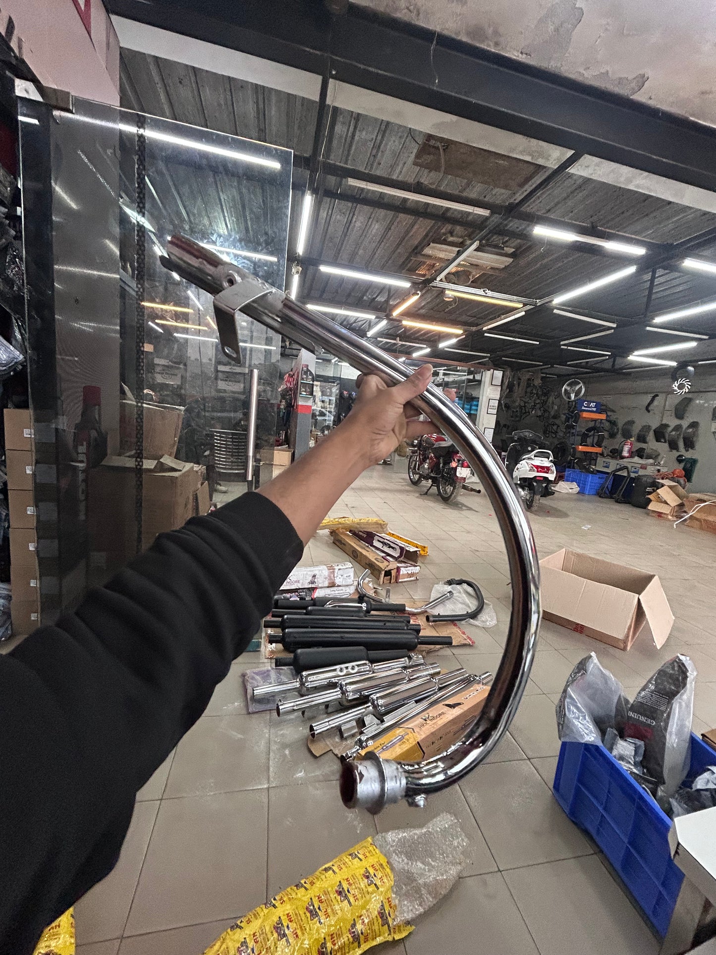 Silmen (Silman) Bullet 350 “Battalion” C-Bend Pipe – Dual/Double O2 Sensor – Chrome (LPA21) | Free-Flow Exhaust Header