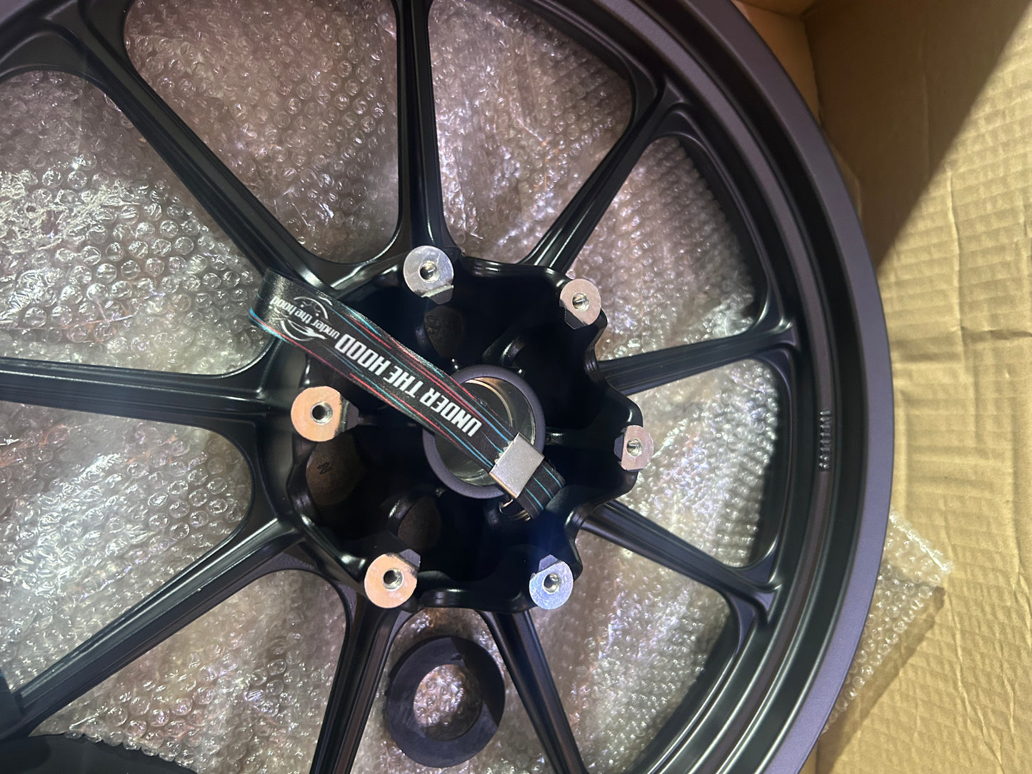 Original Royal Enfield Alloy Wheels (UCE Dual-Disc) — Front 19" 1120035/B + Rear 18" 1120040/B — Fits Classic 350/500 UCE & Thunderbird 350/500 (rear) — Genuine OE