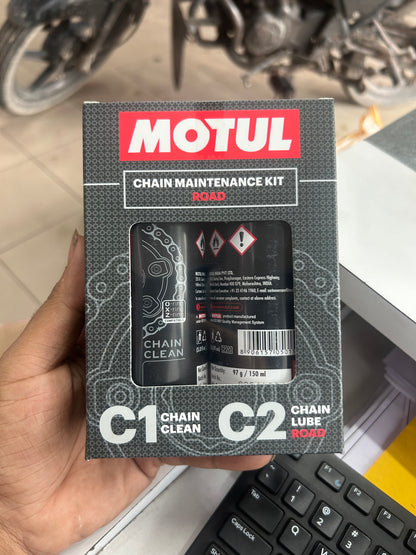 Motul Chain Maintenance Kit Front View – C1 + C2 Motul chain lube