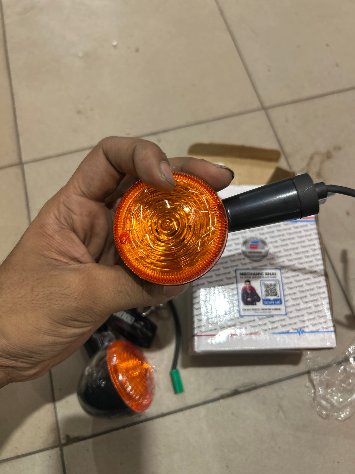 Royal Enfield Meteor 350 Black Indicator / Blinker – Swiss Auto Deutsche | Single, Pair or Set of 4