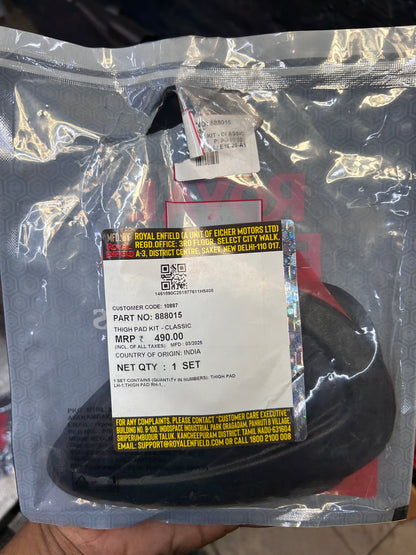 Royal Enfield Thigh Pad Kit Classic 888015 – Genuine OEM Part for Classic 350 & 500 Models


