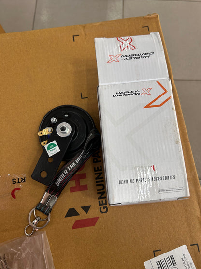 Harley-Davidson X440 / X440 OBDII / X440T Horn Complete Assembly OEM | HDHRAAAA7T000000G