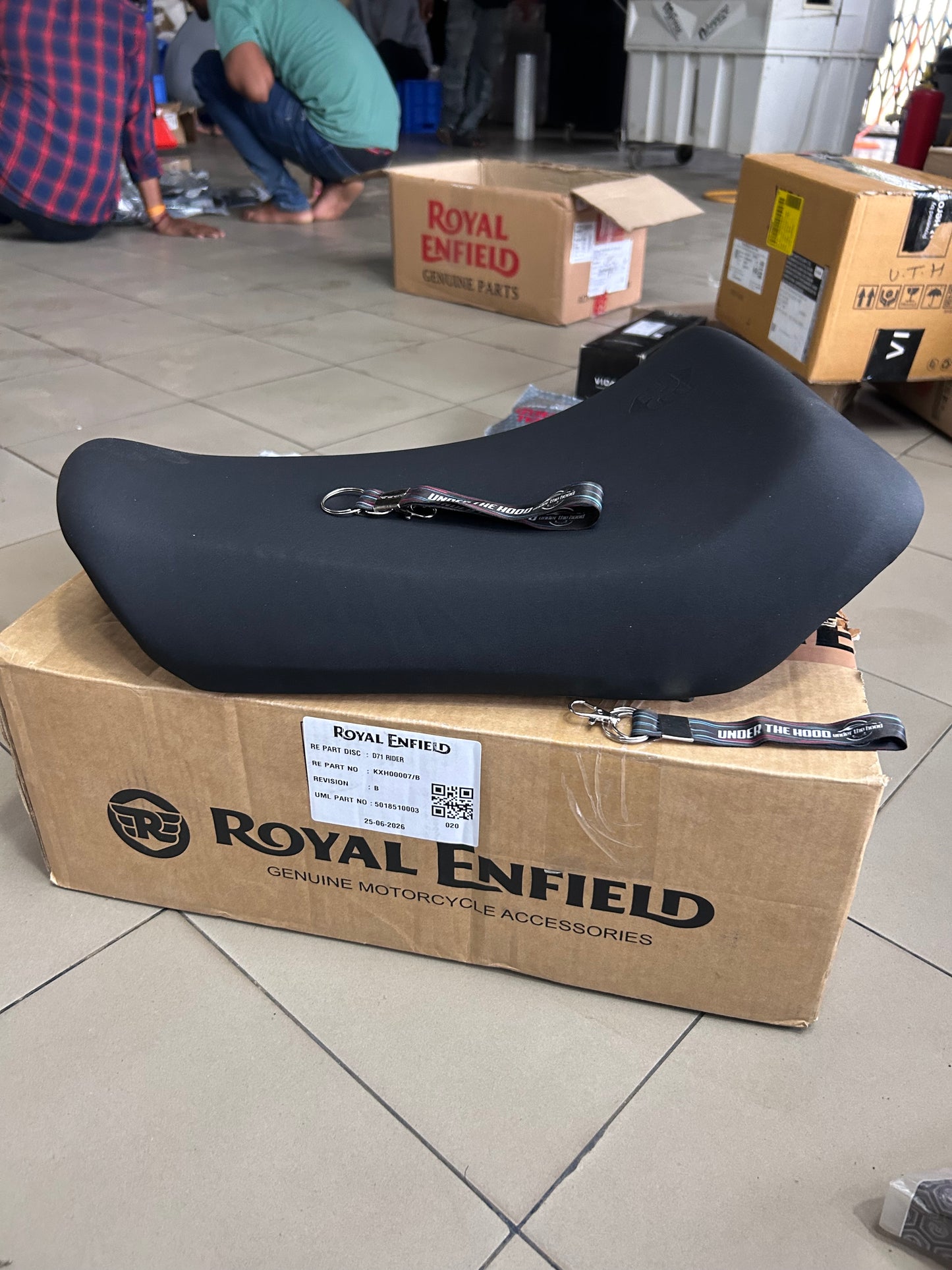 Royal Enfield Himalayan 411 Black Touring Rider Seat 1990208
