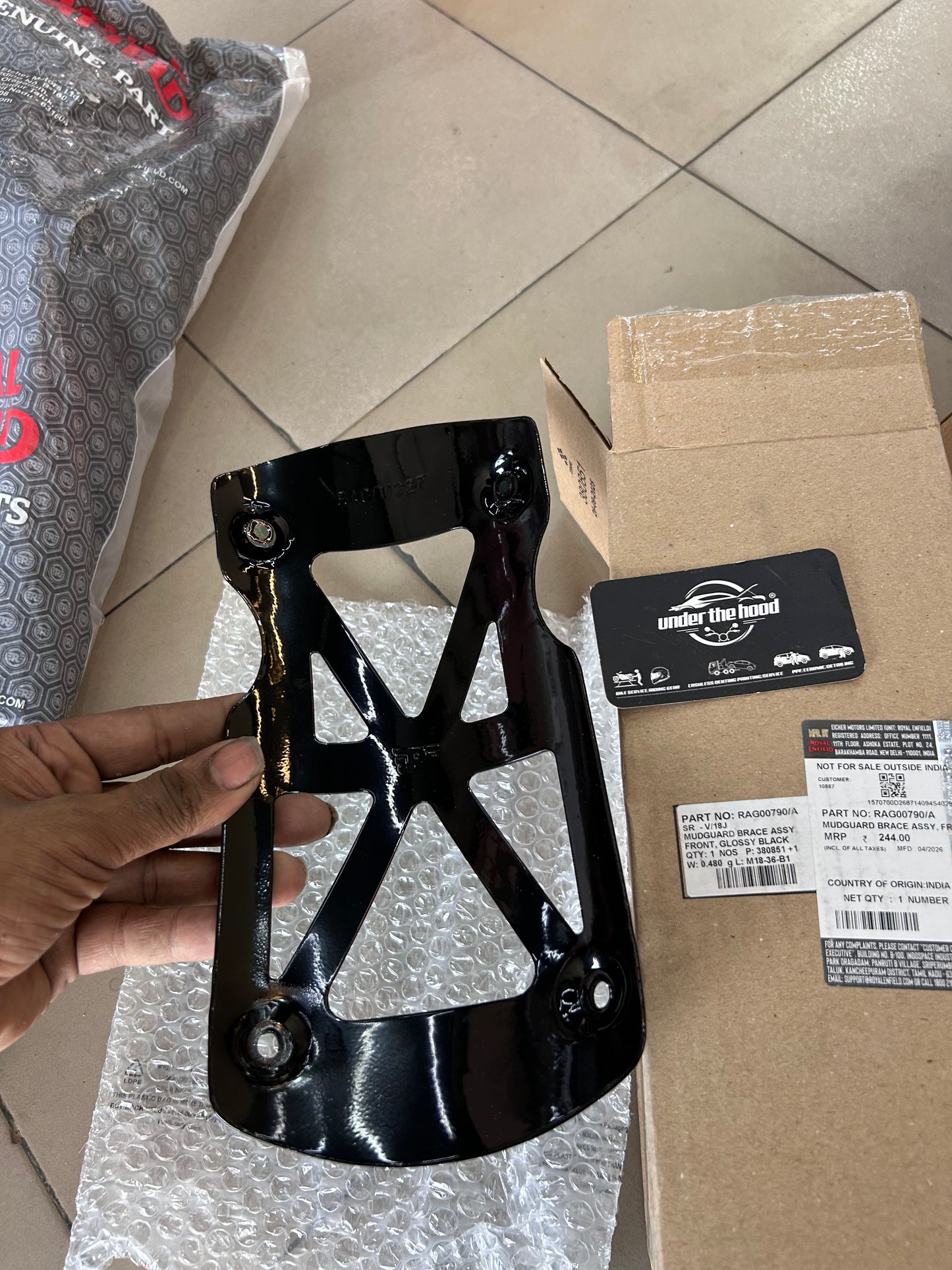 Royal Enfield Front Mudguard Brace Glossy Black RAG00790/A for Bear 650