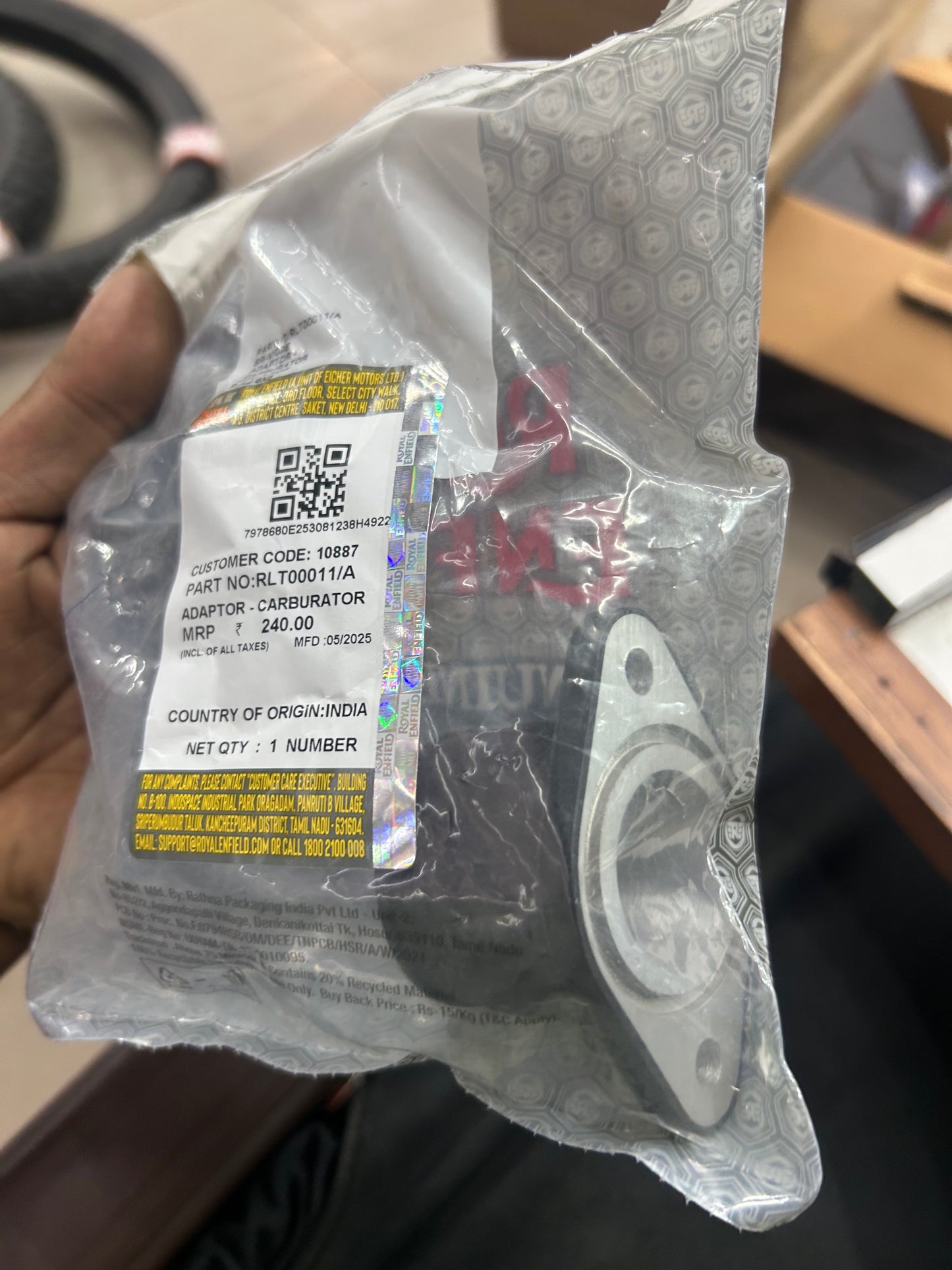 Royal Enfield RLT00011/A – Carburetor Adaptor for Classic, Electra, and Standard 350 UCE (BS3 Models Only)