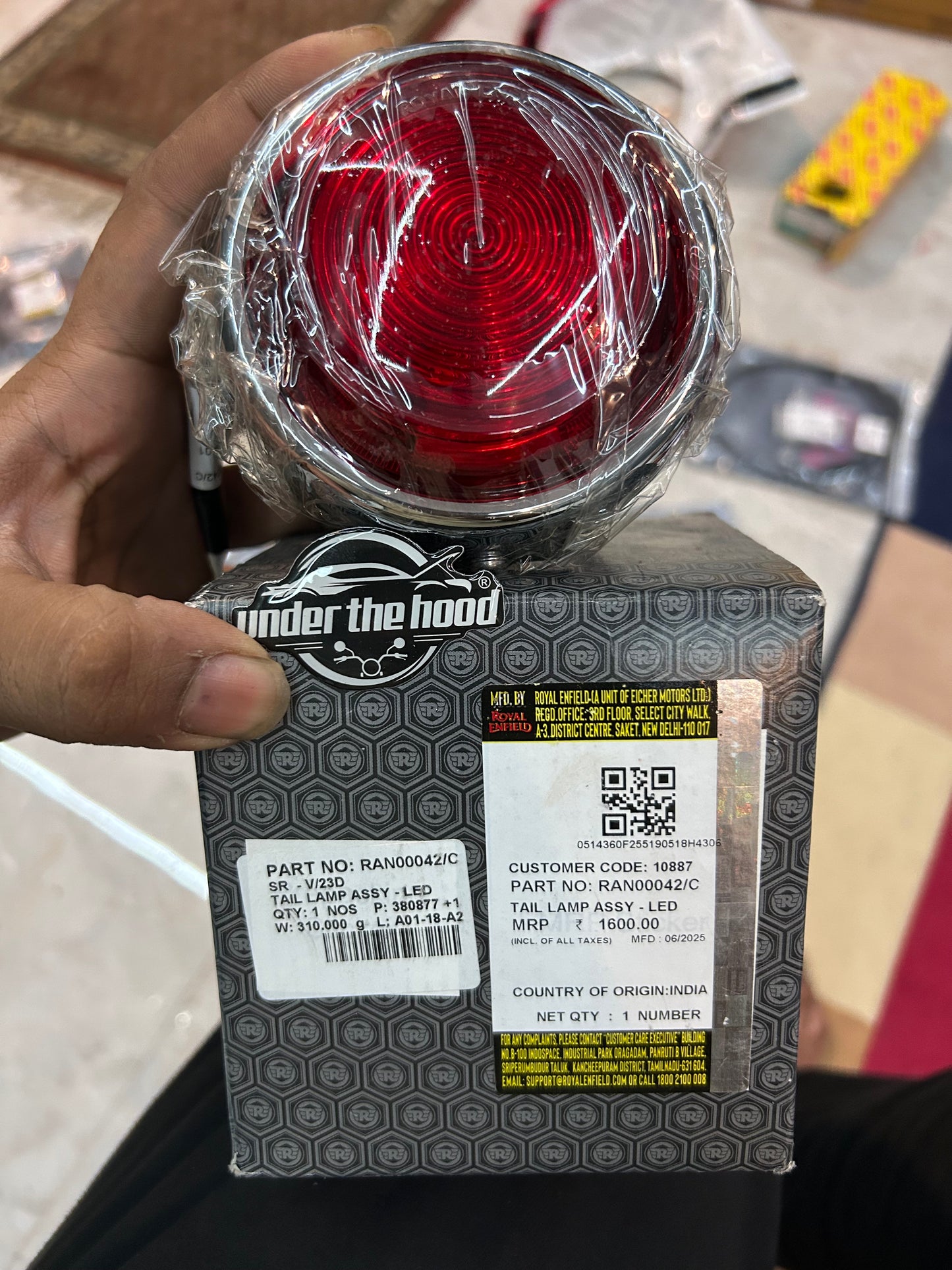 Royal Enfield RAN00042/C – Genuine LED Tail Lamp Assembly for Meteor 350