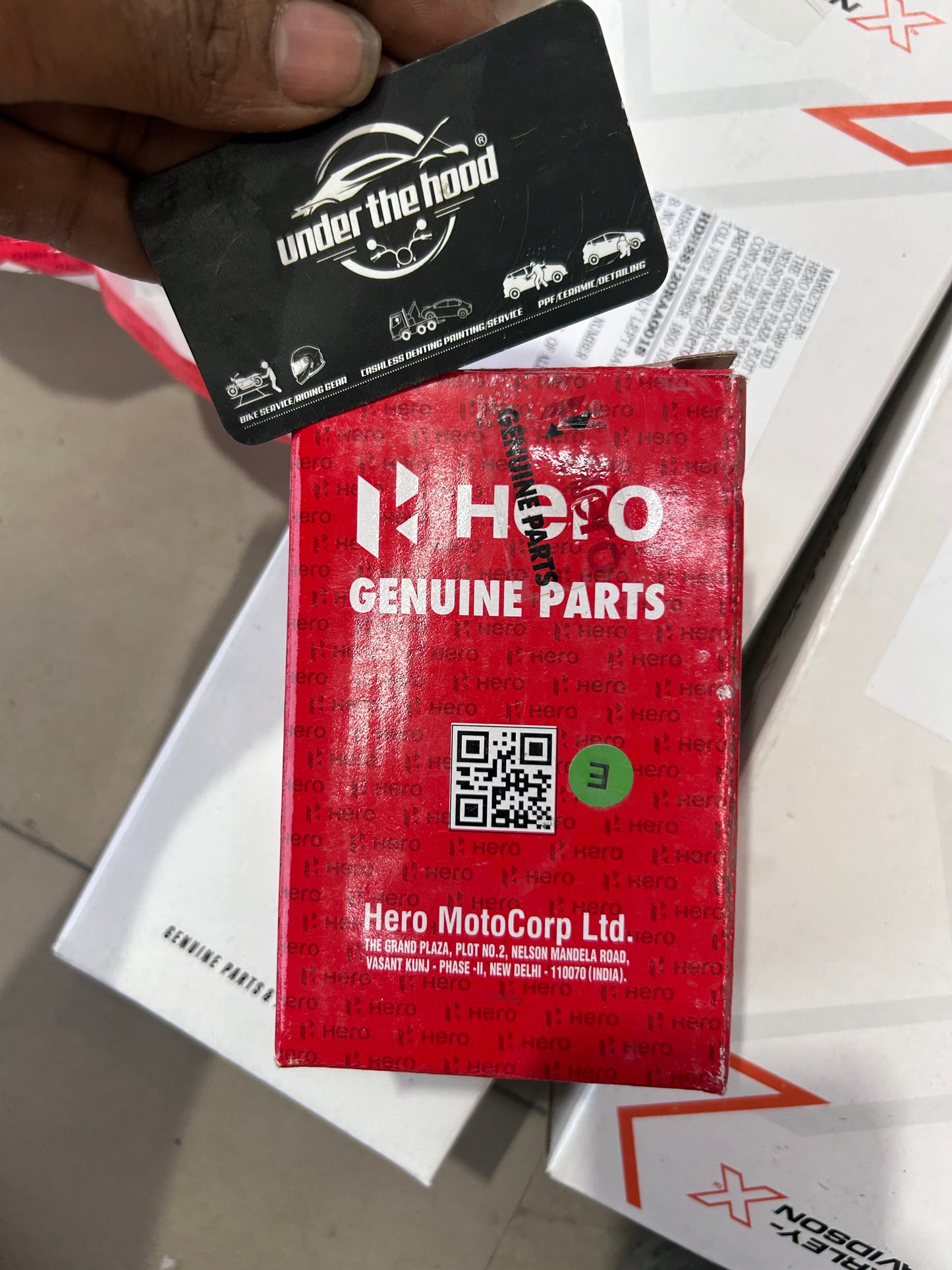 Hero Genuine Left Front Winker Assembly for Glamour XTEC 2 | LH Front Indicator / Left Front Turn Signal | ADJRA7M001000G