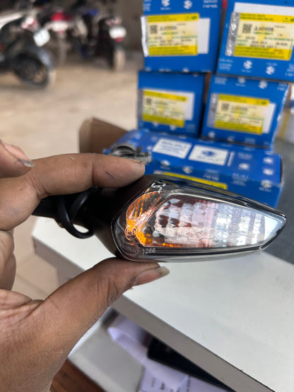 Bajaj Pulsar N160 Front Left (LH) Indicator – JR401011 | OEM Turn Signal (2022–2023)