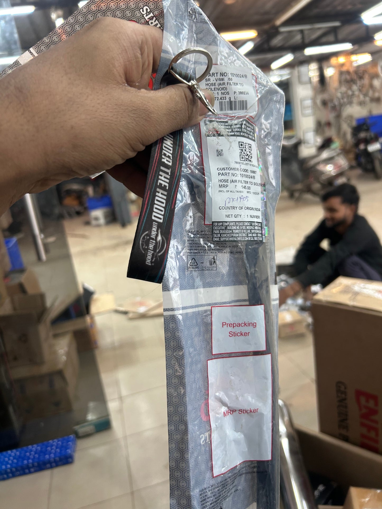 Royal Enfield 1010024 (1010024/B) – Hose (Air Filter to Solenoid) for Classic 500 Euro 4 & Bullet 500 Euro 4 | Genuine OEM