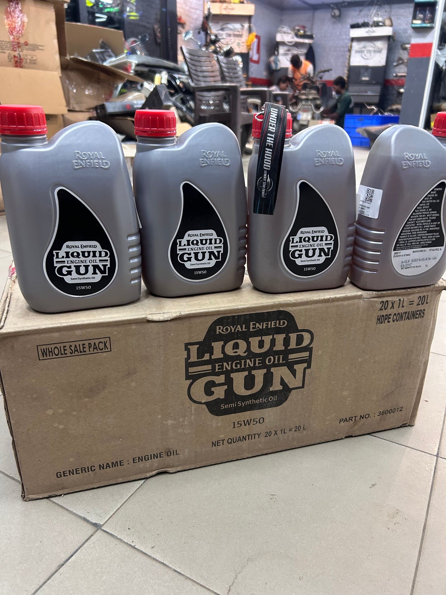 Royal Enfield Liquid Gun Semi Synthetic Engine Oil 15W50 – 1 Litre (Top-Up / Service Support) – 3600012 (UCE + J-Series Grade)