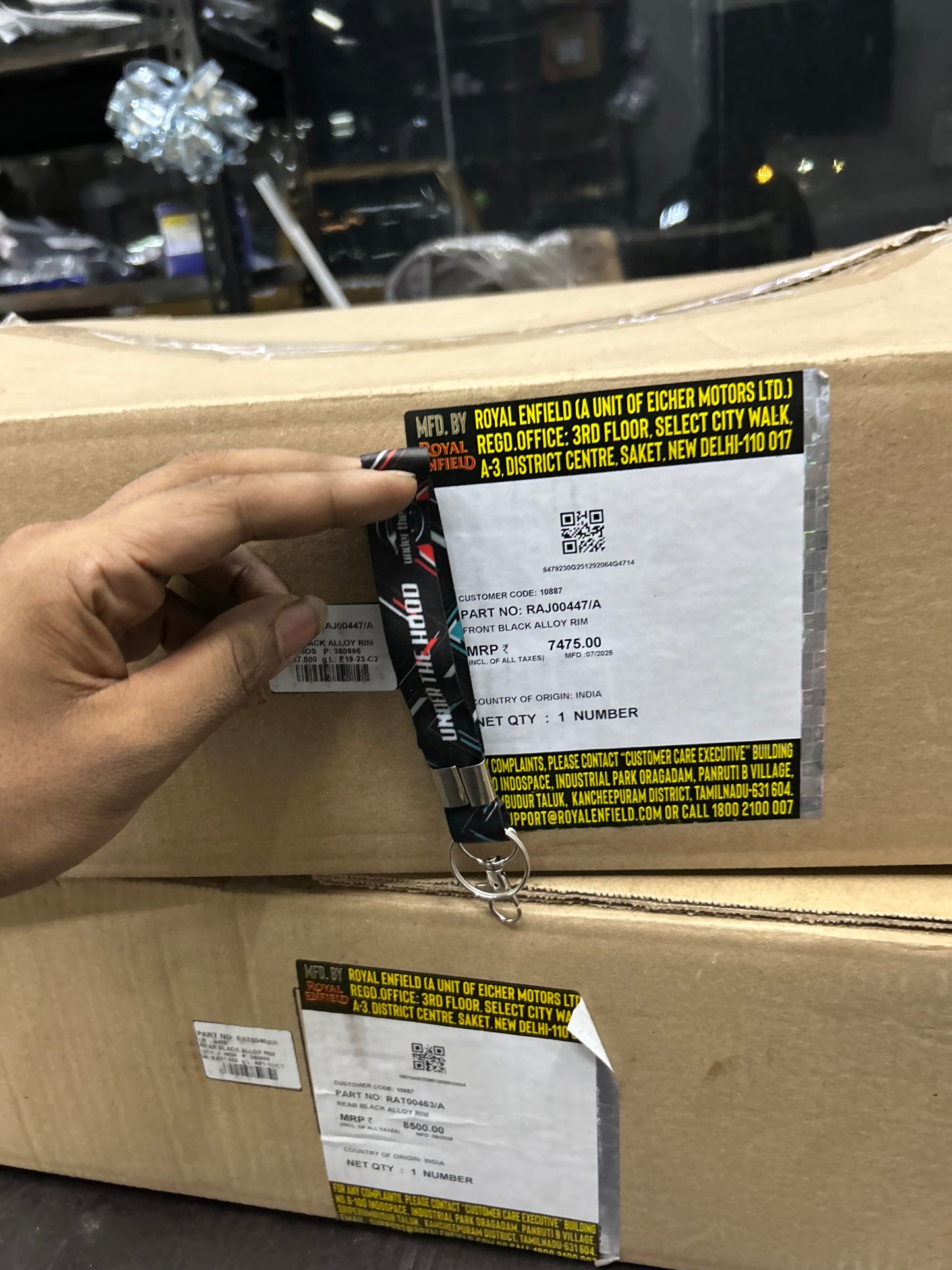 Royal Enfield Alloy Wheel Set (Front RAJ00447/A + Rear RAT00463/A) – OEM Black Alloy Wheels with Bearings & Valve for Classic 350 Reborn & New Bullet 350 (Spoke to Alloy Upgrade)