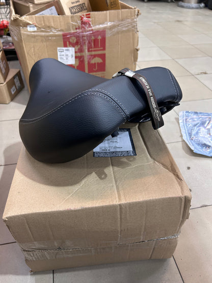 Royal Enfield Super Meteor 650 Rider Seat Assembly RAU00021/C