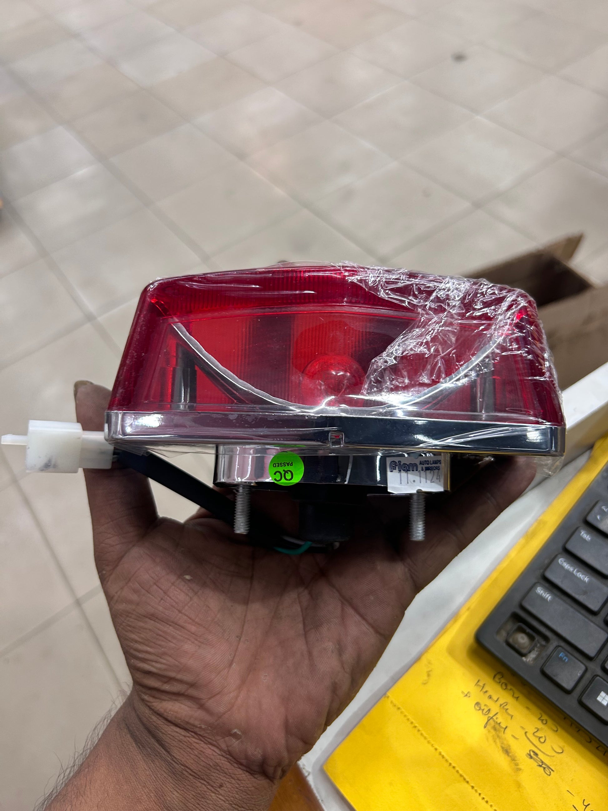 Royal Enfield Tail Lamp 585977/B – Interceptor 650, GT 650 Rear Light with Reflector

