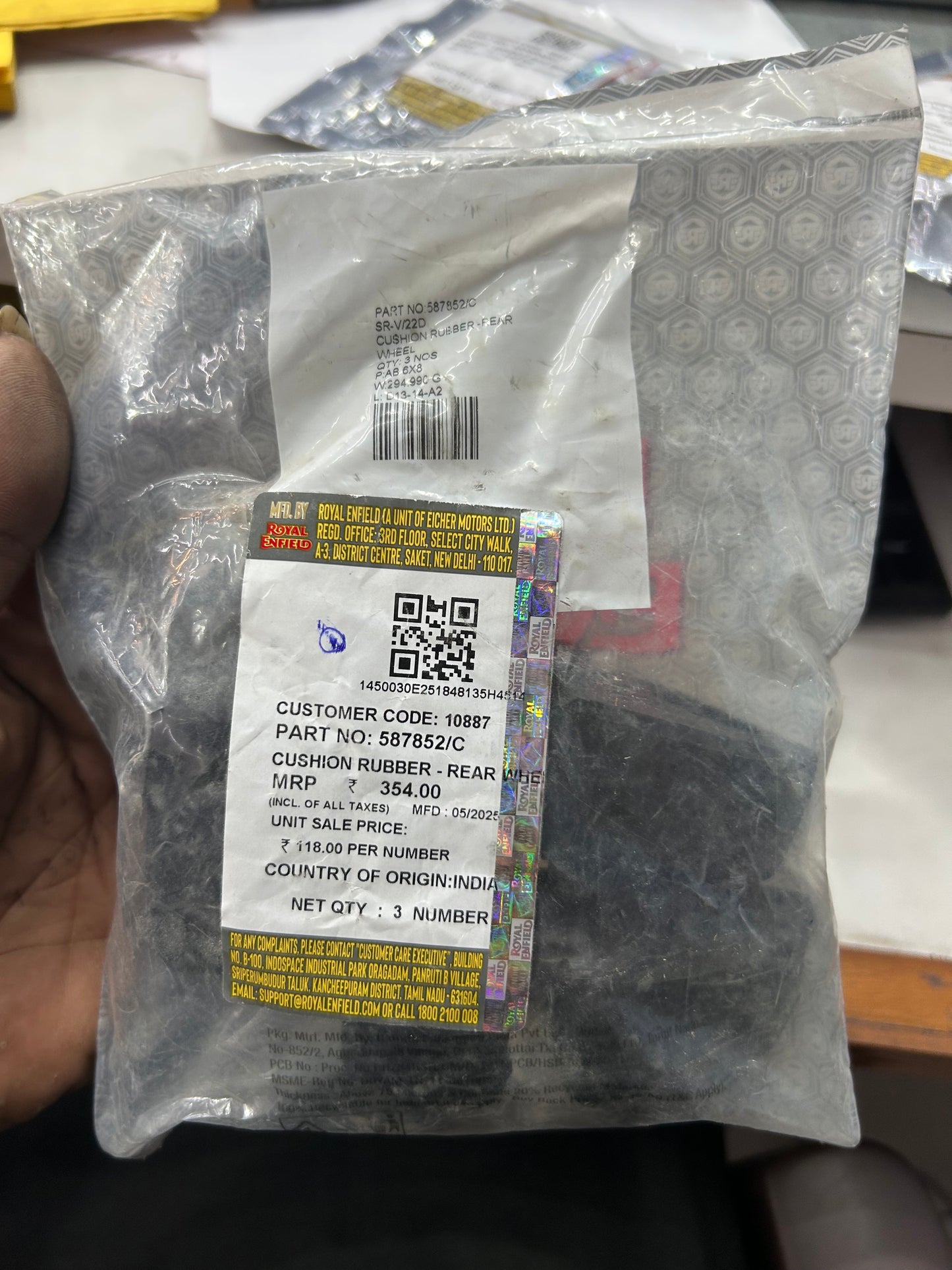 Royal Enfield 587852/C – Genuine Rear Wheel Cushion Rubber for Himalayan 411