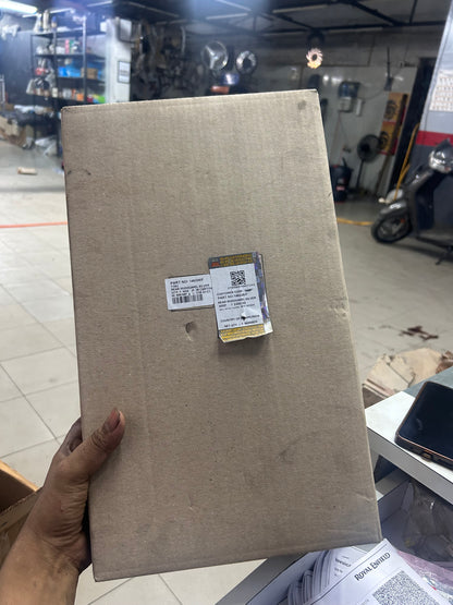 Royal Enfield 148226/F – Rear Mudguard (Silver) – Genuine OEM for Interceptor 650 & Continental GT 650 (BS6)