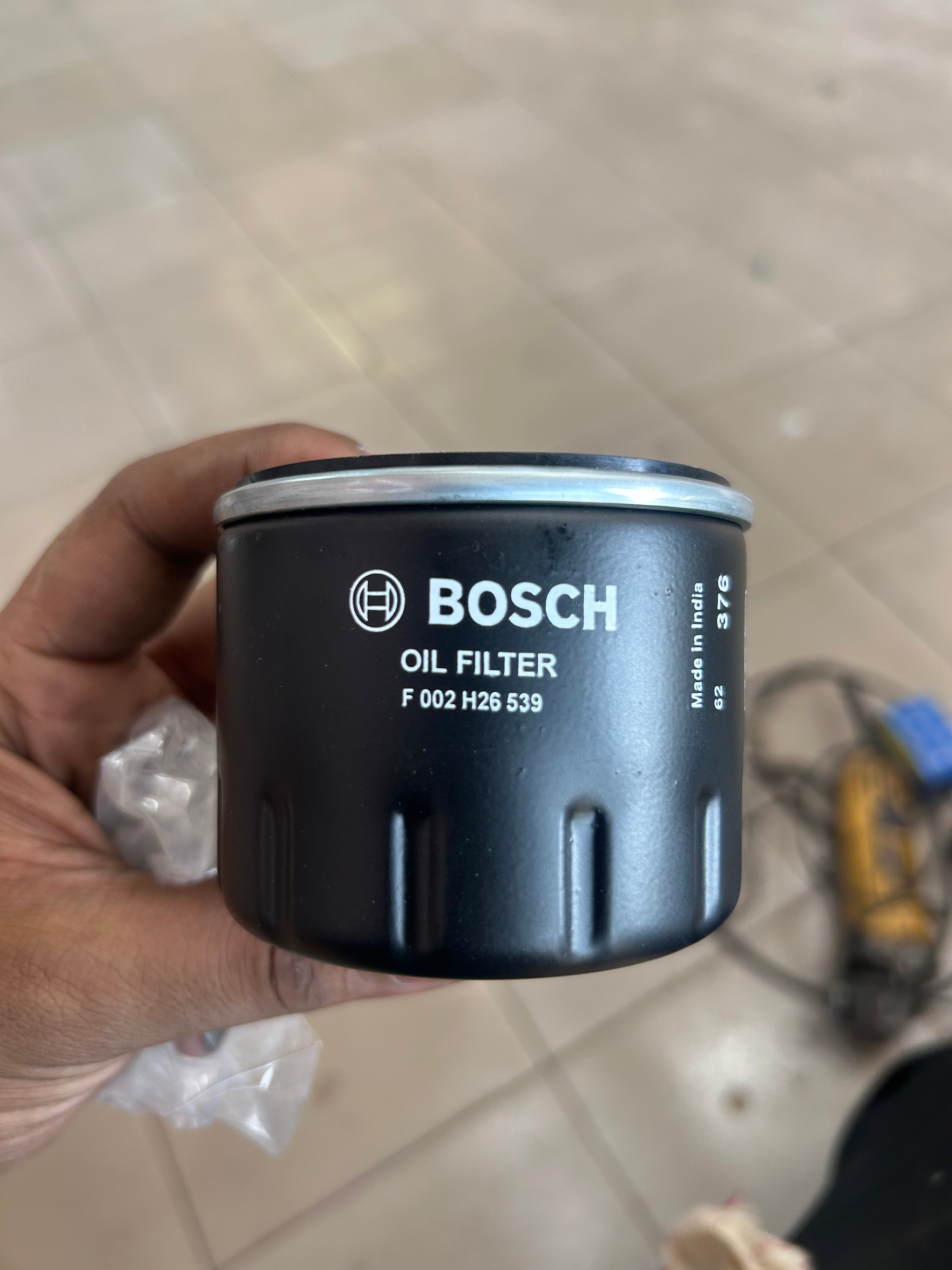 Bosch F002H26539 Oil Filter – Compatible with Mahindra