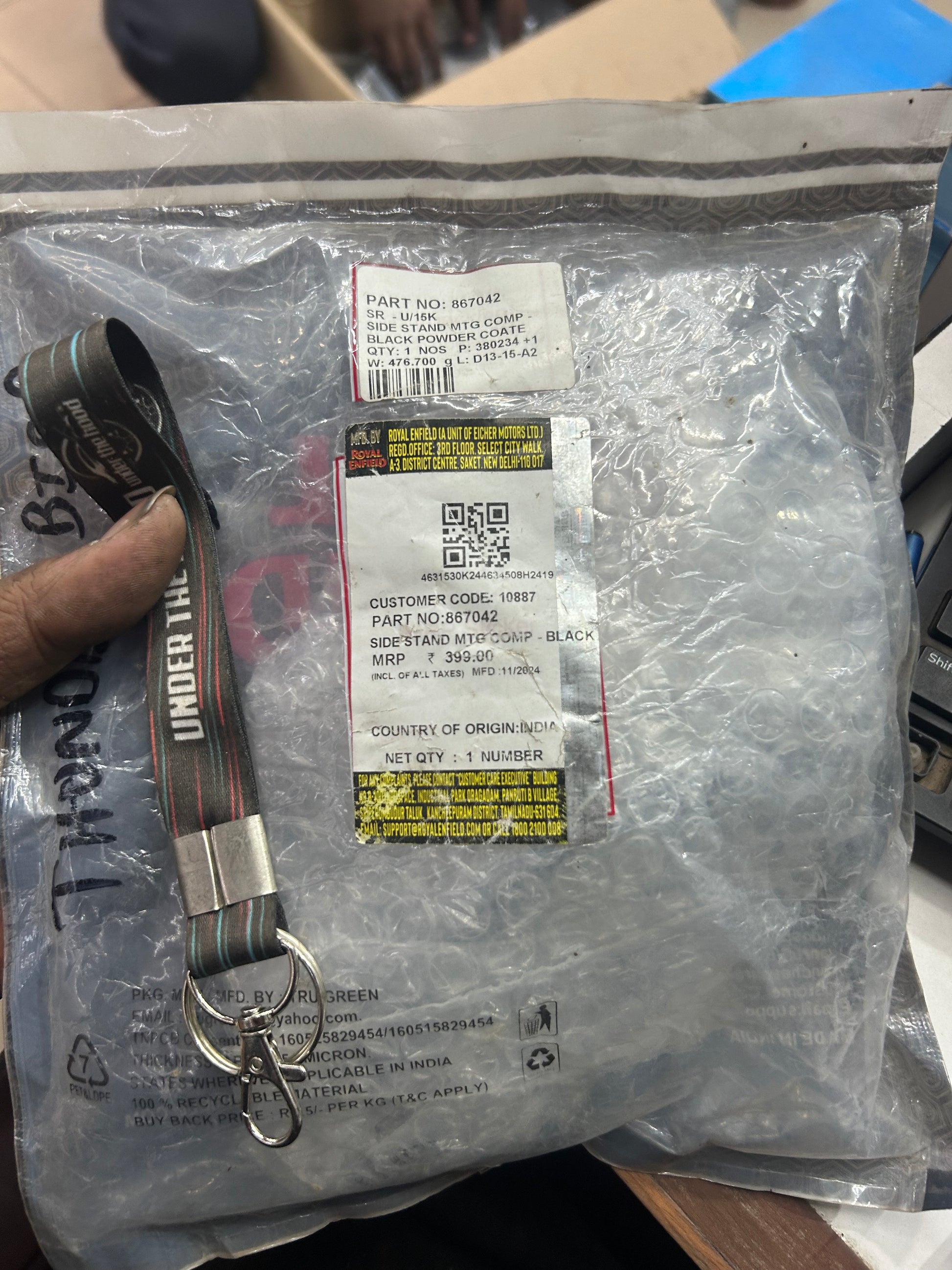 867042 Side Stand Mounting – Thunderbird 350/500 & TBX/Rumbler OEM