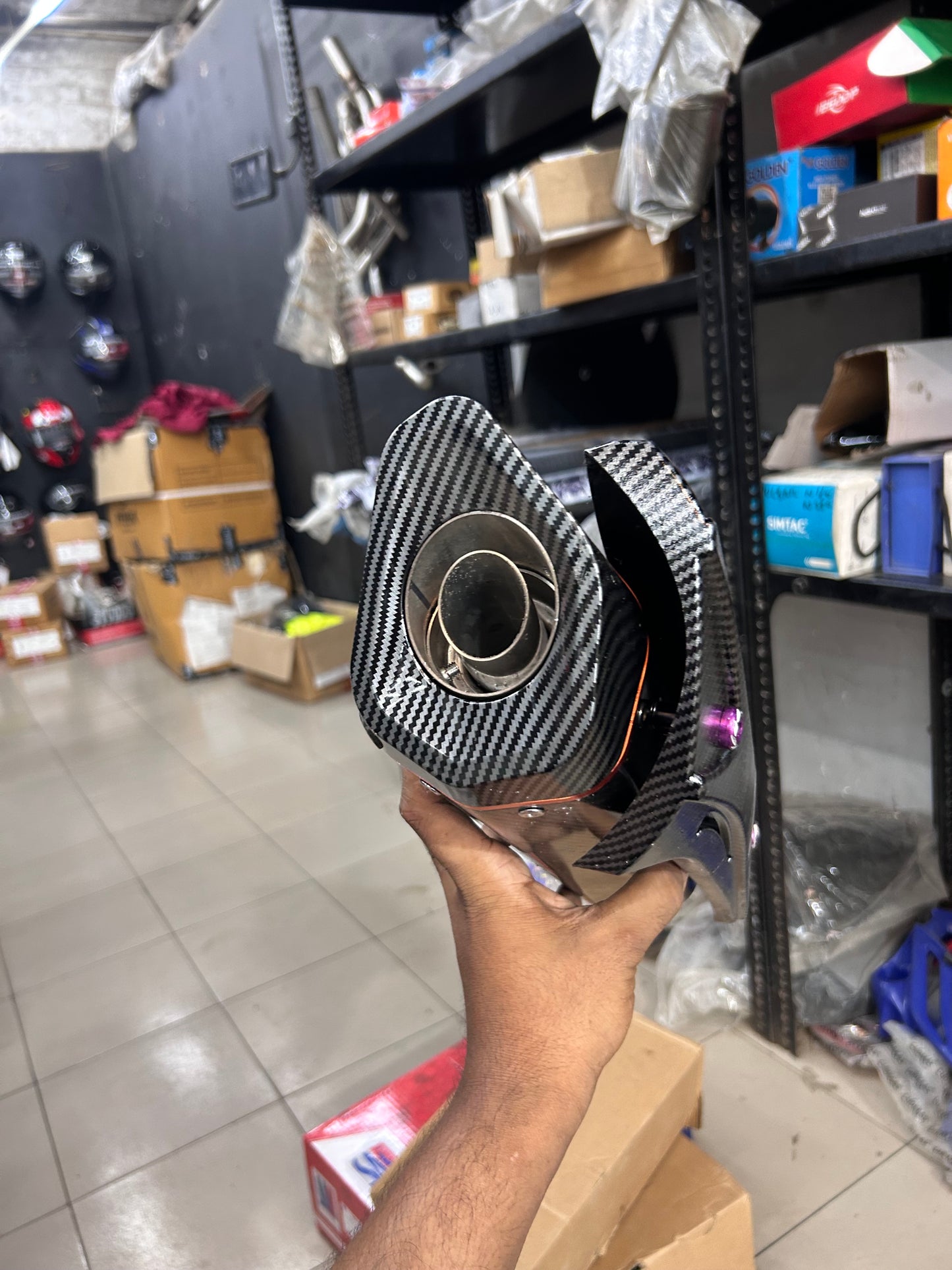 R9 Exhaust Slip-On with DB-Killer – Carbon Tip, Universal & Model-Specific Fitments