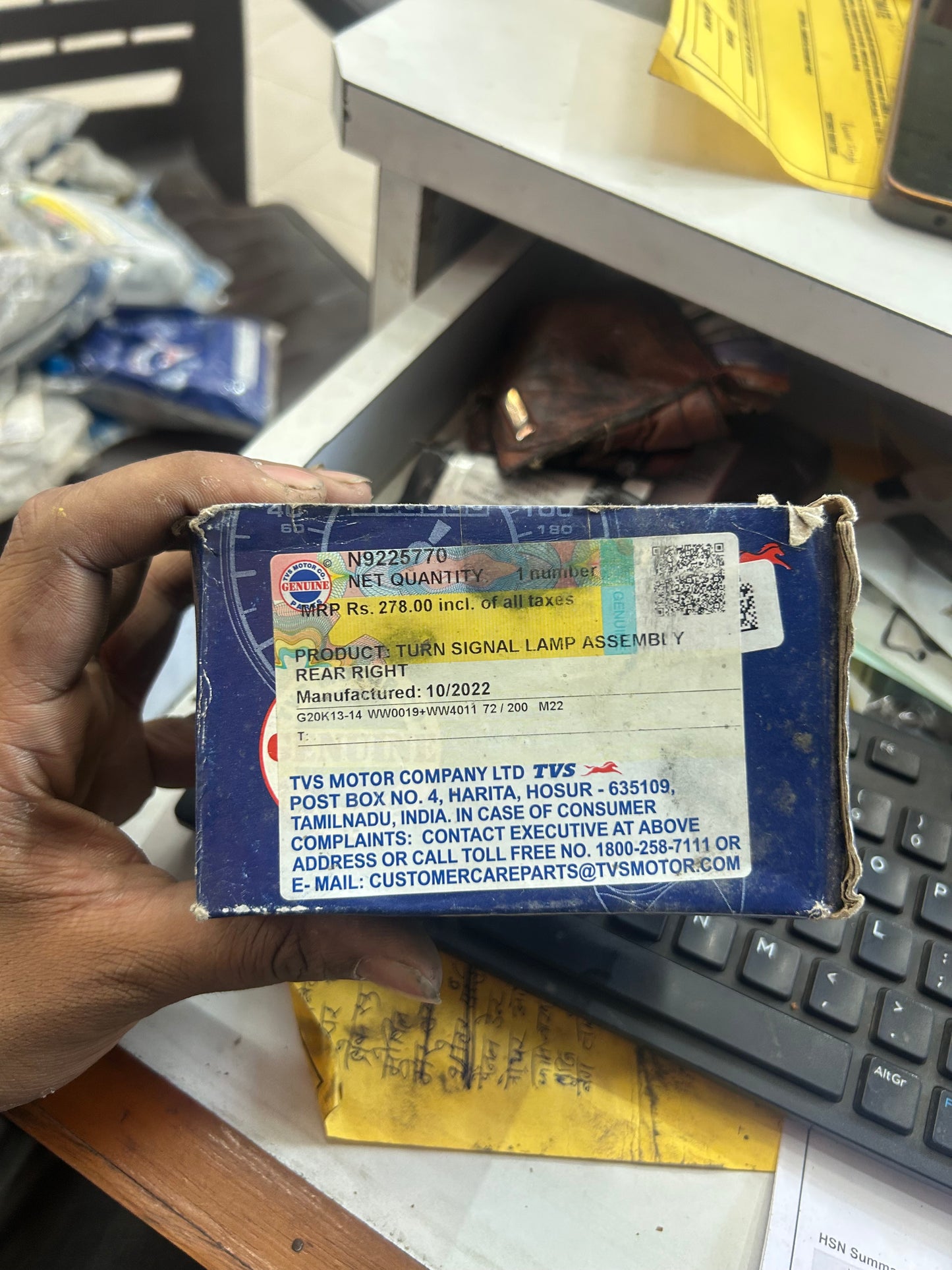 TVS N9225770 Turn Signal Lamp Assembly | Genuine Right Rear Indicator for TVS Apache RTR 160/200 4V & Raider 125