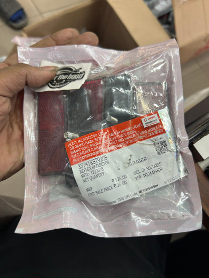 Hero 33741KS920S – Reflex Reflector (Rectangular) | Genuine Hero Rear Safety Reflector