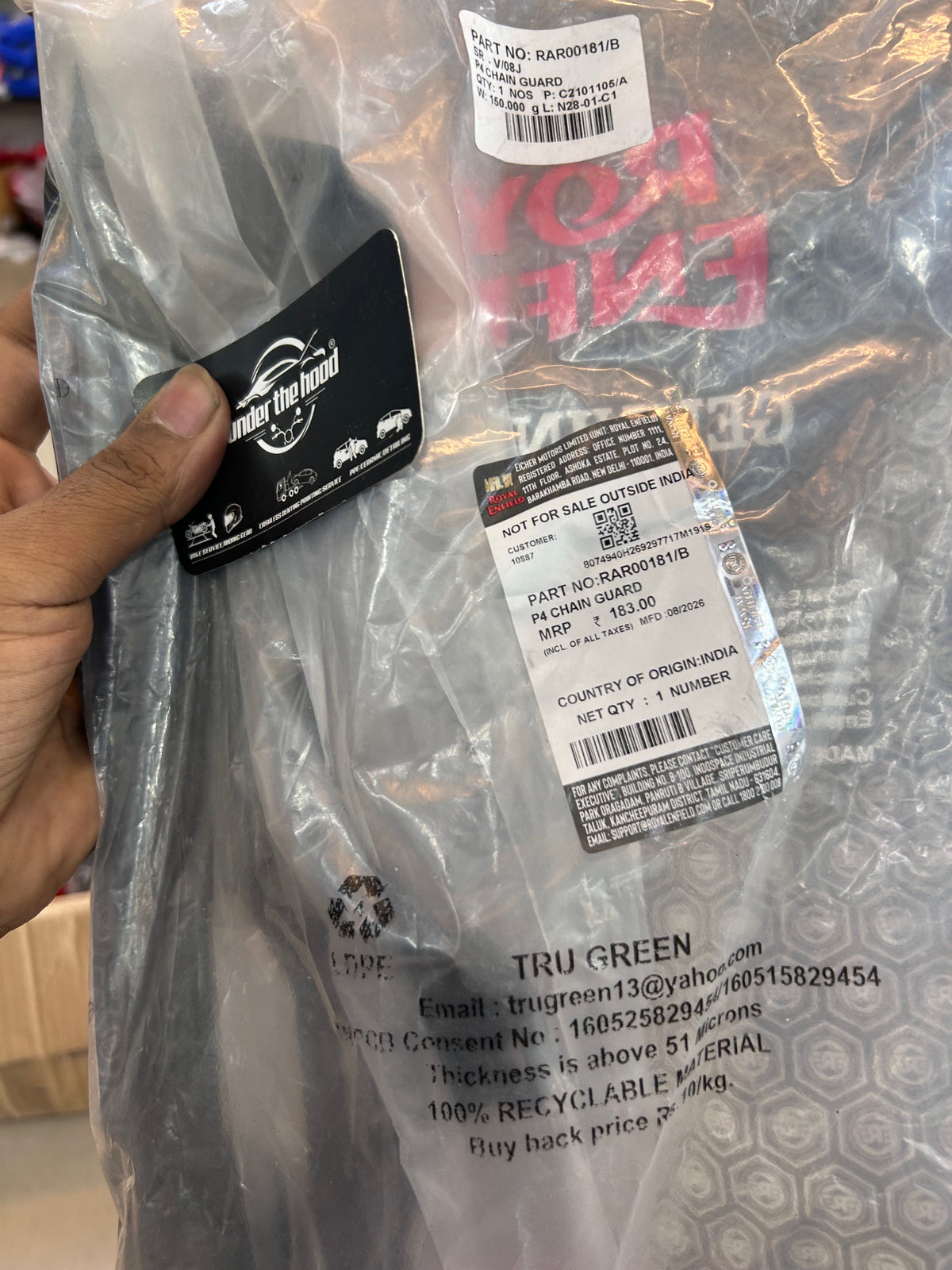 Royal Enfield Super Meteor 650 / Shotgun 650 Chain Guard Cover RAR00181/B