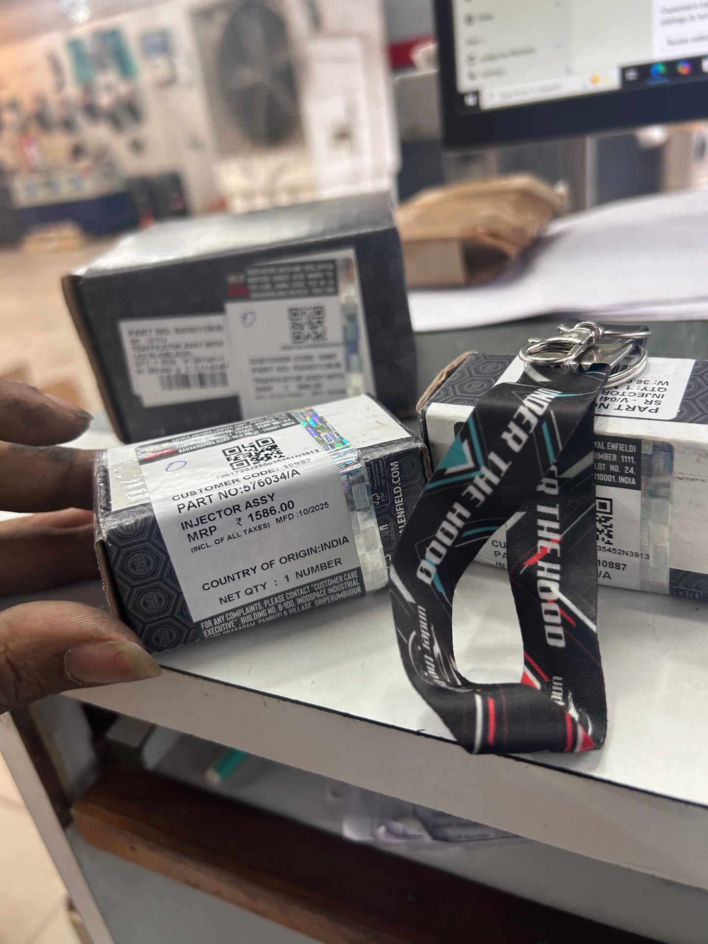 Royal Enfield Fuel Injector Assembly (576034/A) – OEM Injector for 650 Twins & Shotgun 650