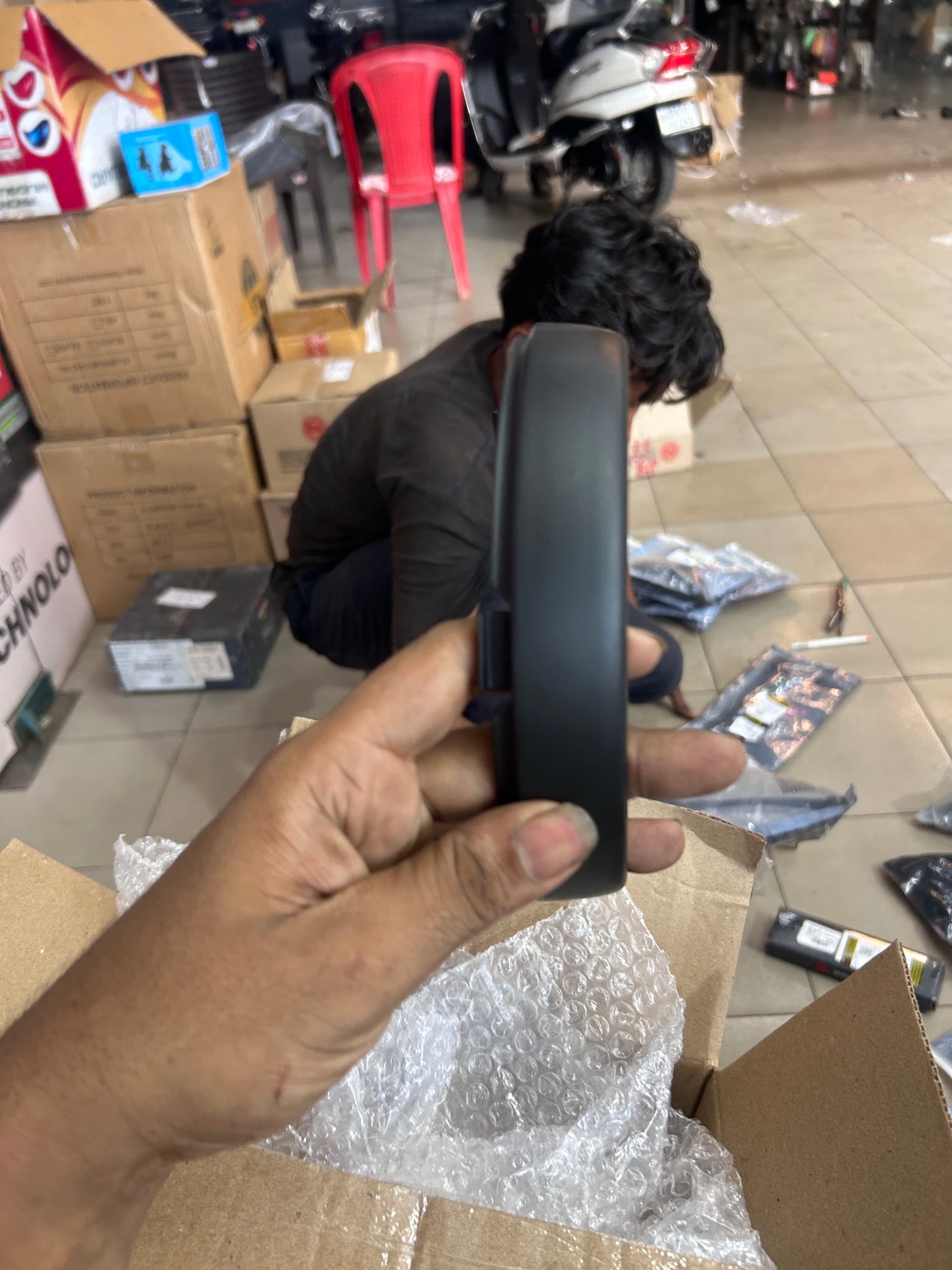 Royal Enfield RAN00568/A – Headlight Outer Rim Assembly for Hunter 350