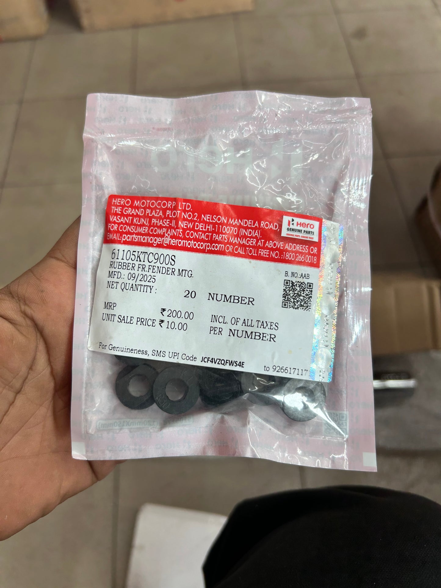 Hero 61105KTC900S front fender mounting rubber