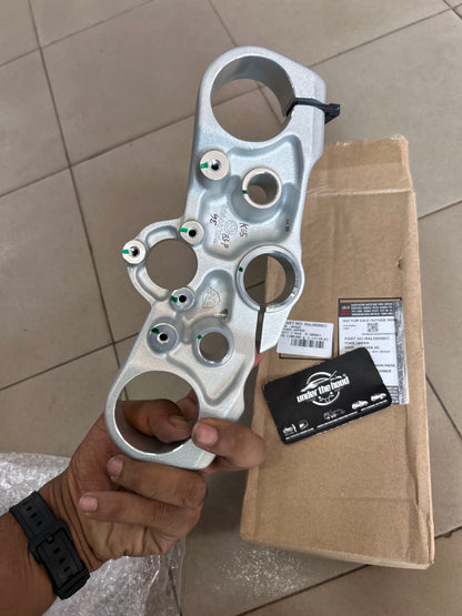 Royal Enfield Super Meteor 650 Upper Yoke / Top Triple Clamp RAL00008/C | Genuine OEM