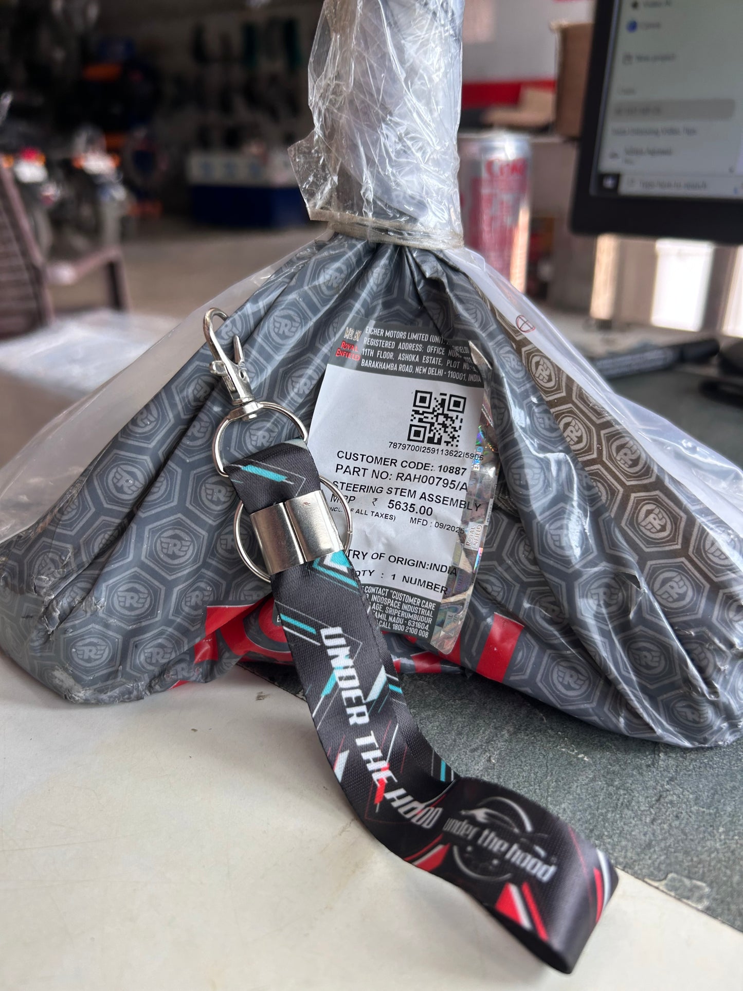 Royal Enfield Steering Stem Assembly – Interceptor 650 (RAH00795/A) | OEM Lower Yoke + Stem