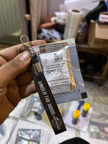 Royal Enfield 587960/A – Rear Pad Spring (OEM Genuine) for Interceptor 650, Continental GT 650 & Himalayan 411