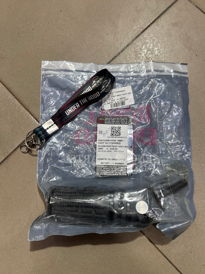 Genuine Royal Enfield Pillion Foot Rest Assy (RH) for Thunderbird X BS4 | 1120008/D