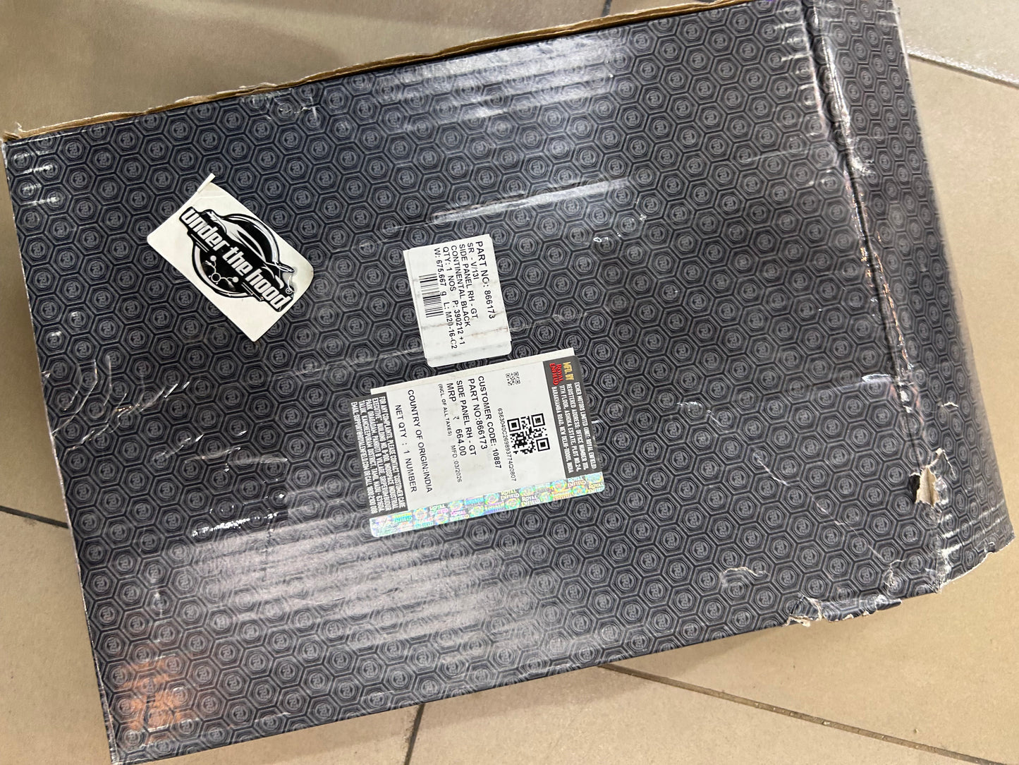 Royal Enfield 866173 — Side Panel RH – GT Continental Black (Right Side Cover) for Continental GT 535 (UCE 535) — Genuine OEM