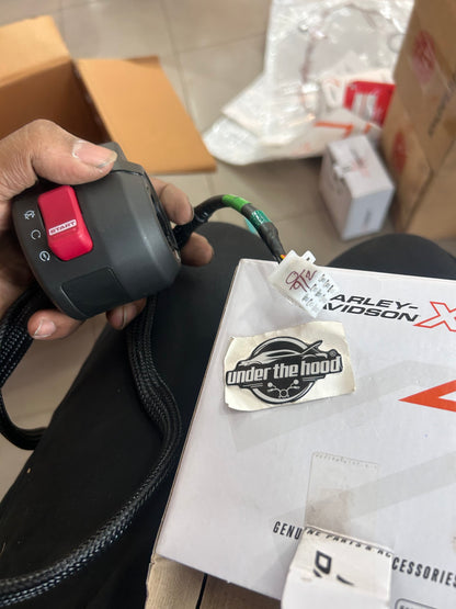 Harley-Davidson X440T Genuine Switch Start and Throttle Assembly – HDHR4AAA7L000000GS – RH Handlebar Throttle & Starter Switch Unit