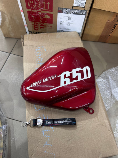 Royal Enfield RAV01273/B - Side Panel, Painted, RH (Right Hand) - Celestial Red for Super Meteor 650