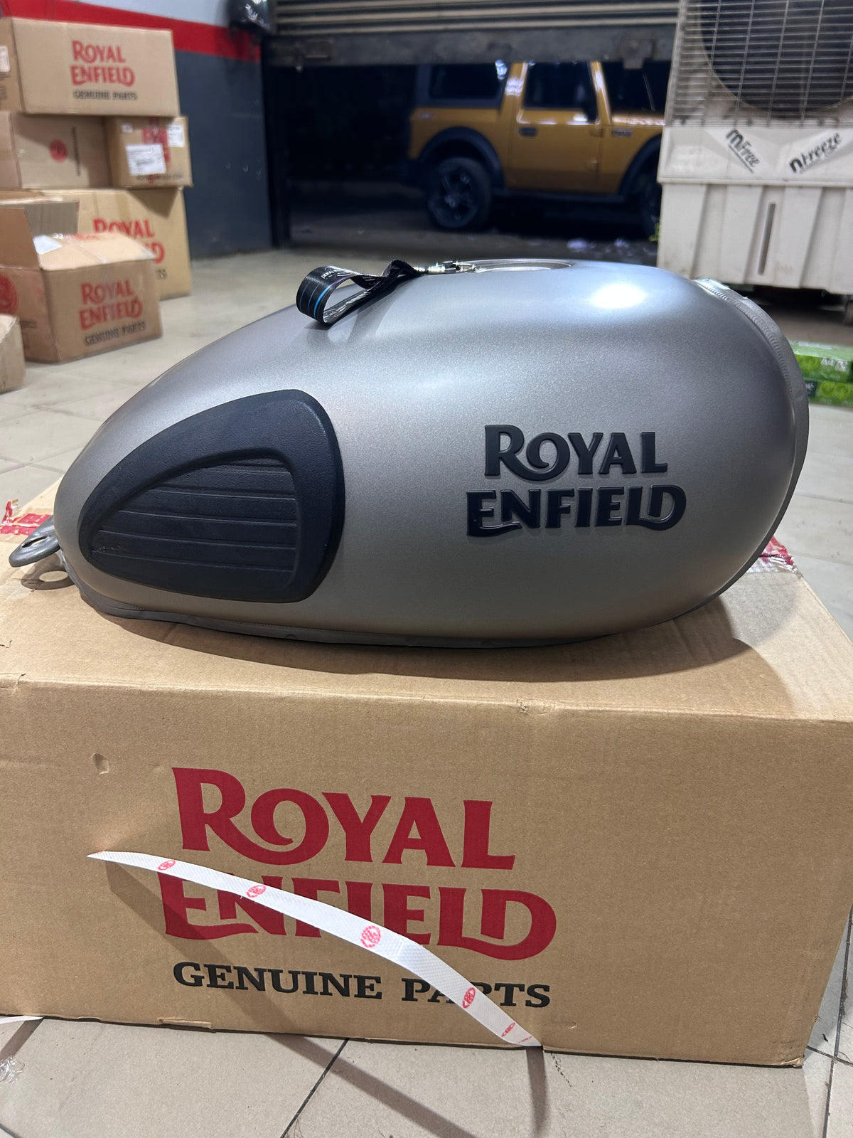 Royal Enfield Classic 350 UCE Gunmetal Grey ABS Fuel Tank with Sticker – RAK00080/C