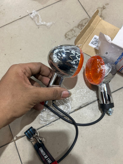 Royal Enfield Classic 350 Reborn Chrome Indicator / Blinker – Swiss Auto Deutsche | Single, Pair or Set of 4
