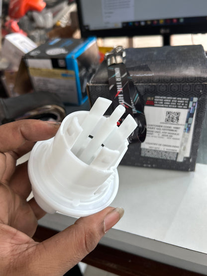 Royal Enfield 1017096/A – Base Unit (FFP Module Outlet Section) for Classic 500, Bullet 500 & Himalayan 411 EFI