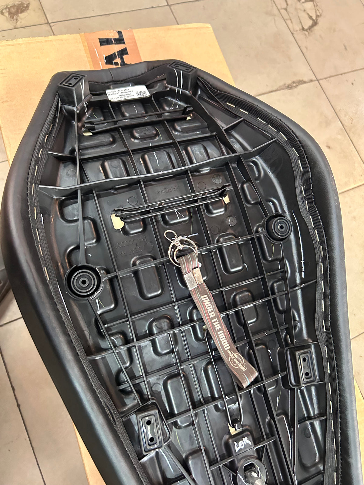 Royal Enfield Hunter 350 Black Low Ride Dual Seat KXA00631