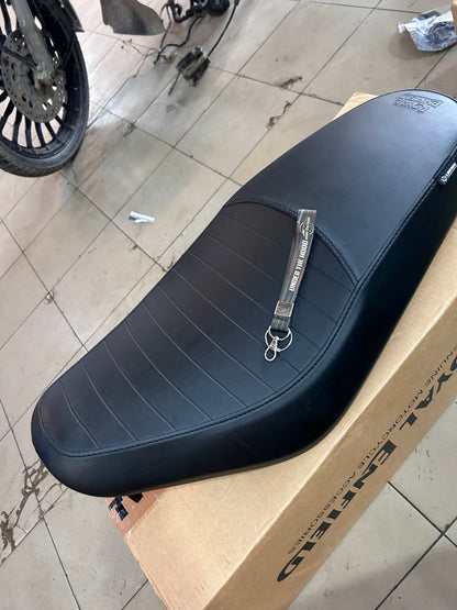 Royal Enfield Hunter 350 Black Low Ride Dual Seat KXA00631