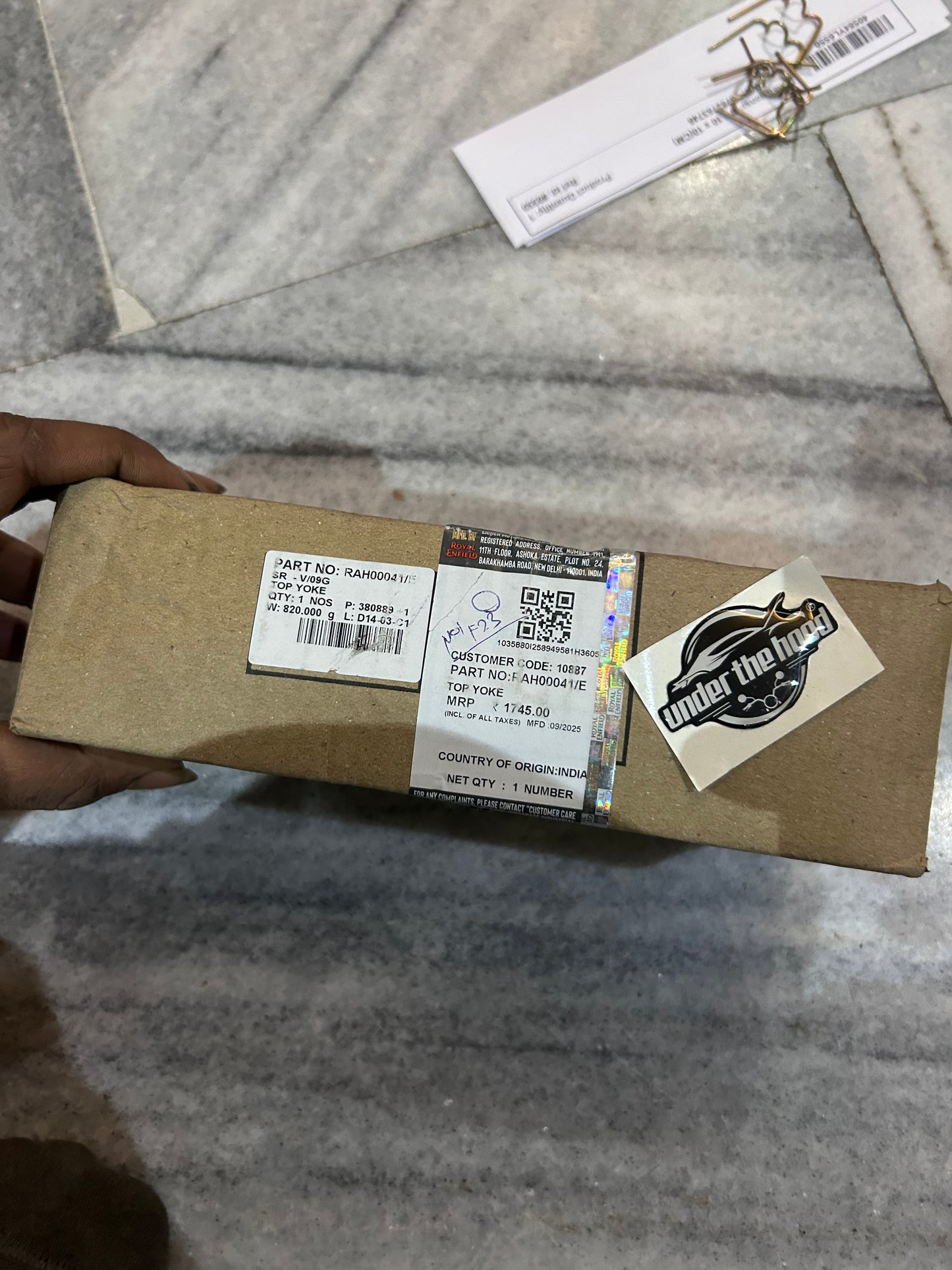 Royal Enfield RAH00041/E – Top Yoke (Upper Triple Clamp) | Fits All Hunter 350 Models – Dapper, Rebel, Factory & Metro