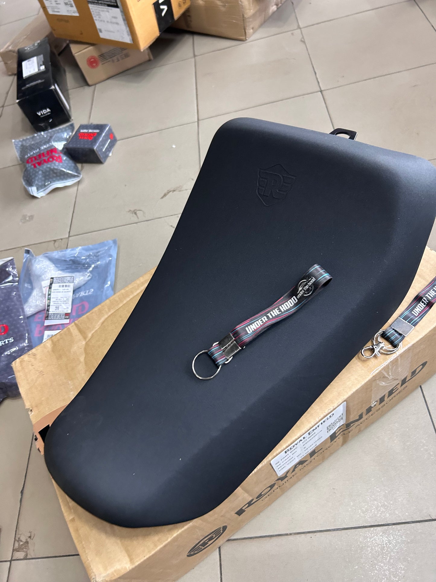 Royal Enfield Himalayan 411 Black Touring Rider Seat 1990208