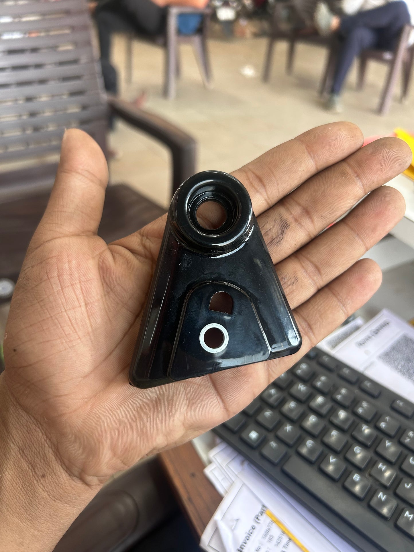 Royal Enfield RAN00138/B – Right Trafficator Holder Bracket (OEM) for Meteor 350