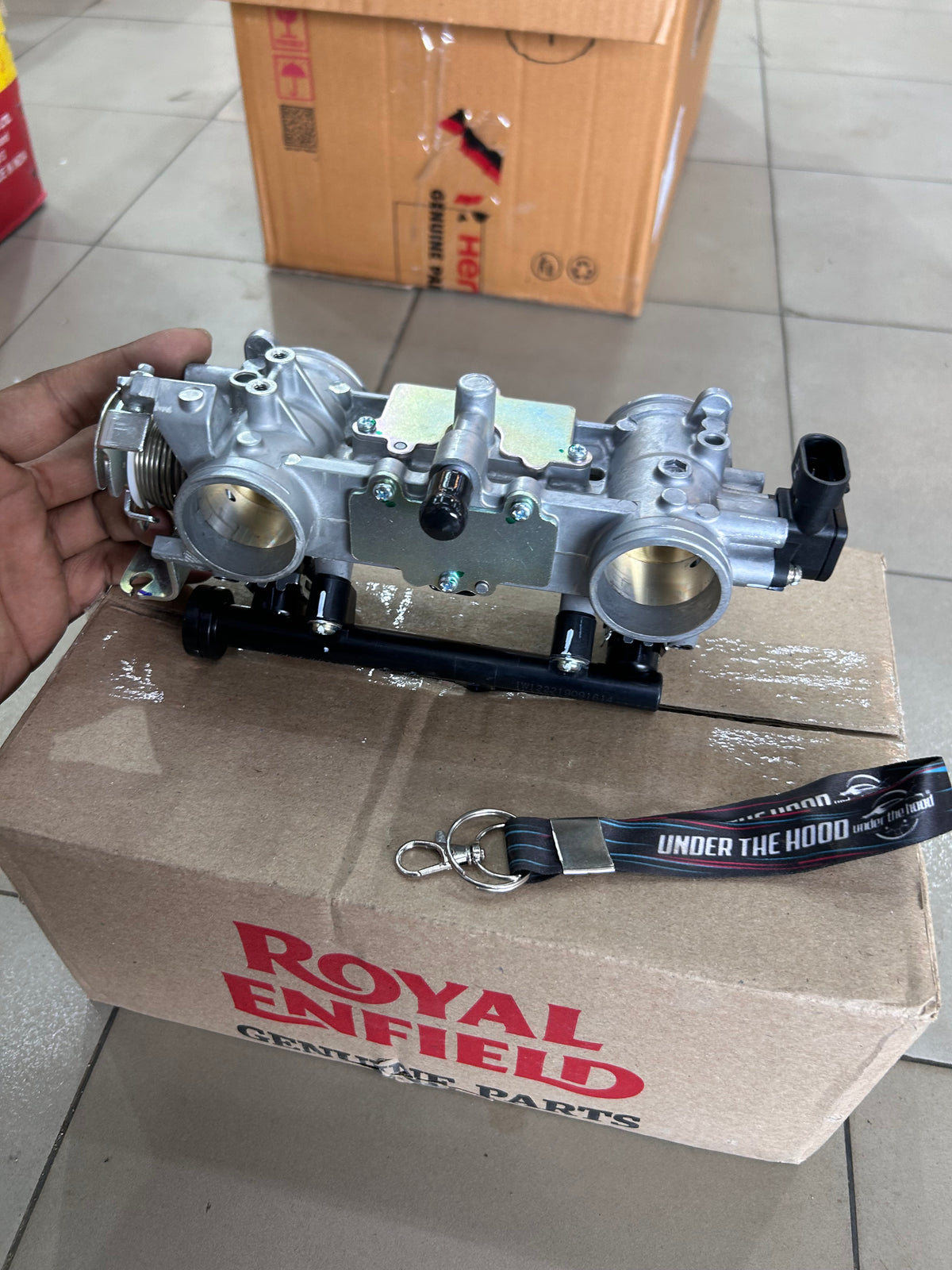 Royal Enfield 576033/F – Throttle Body OEM for Interceptor 650 & Continental GT 650 (UK/Euro IV-V)
